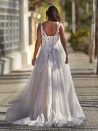 Amelie 35020U back.jpg
